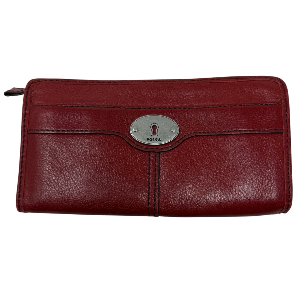Fossil Maddox Red Leather Zip-Around Clutch Wallet